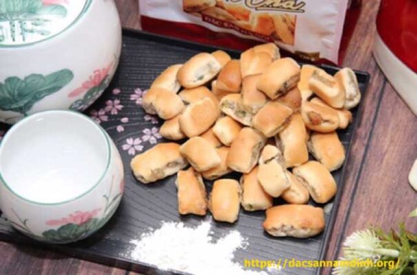 Bánh chả Hà Nội